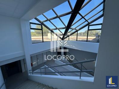 For rent Sophia-antipolis 1829 m2 Alpes Maritimes (06560) photo 4