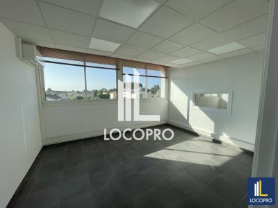 Louer Bureau Biot 90312 euros