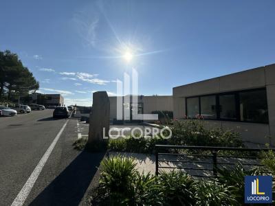 Louer Bureau 1107 m2 Sophia-antipolis