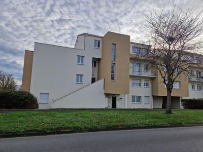 For sale Saint-benoit 1 room 22 m2 Vienne (86280) photo 2