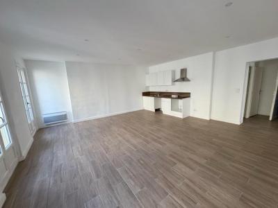 For rent Marseille-2eme-arrondissement 3 rooms 87 m2 Bouches du Rhone (13002) photo 1