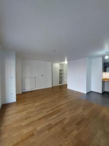 For rent Rueil-malmaison 2 rooms 51 m2 Hauts de Seine (92500) photo 1