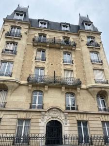 For rent Bois-colombes 4 rooms 89 m2 Hauts de Seine (92270) photo 0