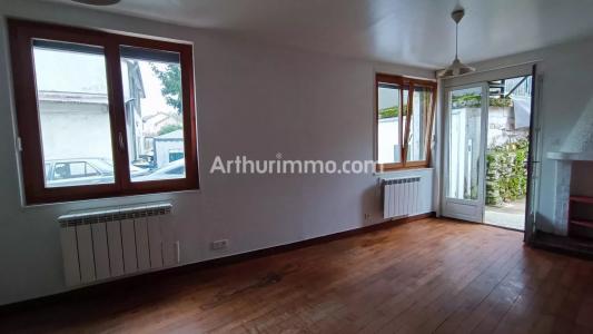 For rent Mouchard 1 room 35 m2 Jura (39330) photo 1