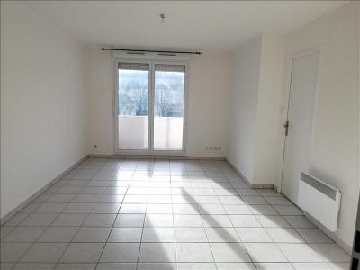 For rent Mulhouse 3 rooms 60 m2 Haut rhin (68100) photo 0