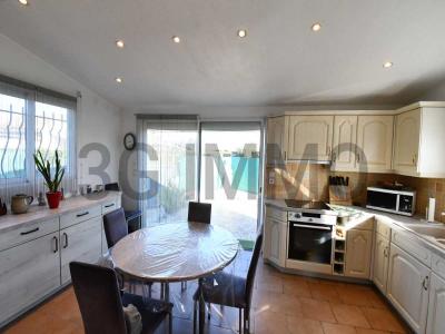 For sale Vendres 4 rooms 55 m2 Herault (34350) photo 3