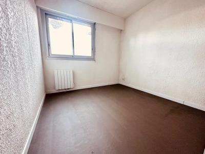 For sale Brusc 2 rooms 41 m2 Var (83140) photo 3