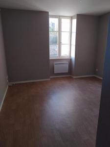 For rent Lignac 2 rooms 41 m2 Indre (36370) photo 1