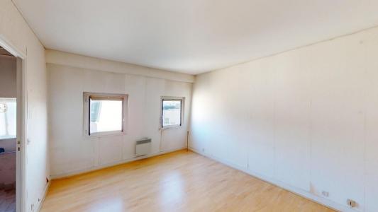 For sale Paris-10eme-arrondissement 2 rooms 48 m2 Paris (75010) photo 1