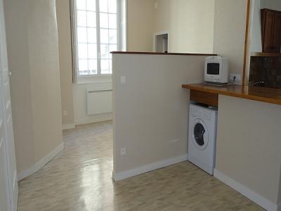 For rent Clermont-ferrand 1 room 30 m2 Puy de dome (63000) photo 1