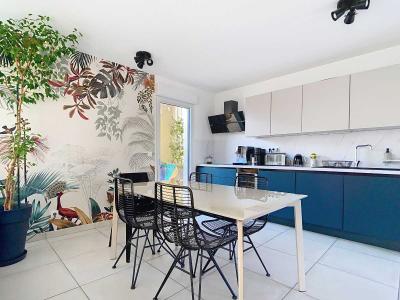 For sale Saint-jean-de-vedas 4 rooms 86 m2 Herault (34430) photo 1