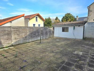 For sale Perigueux 5 rooms 111 m2 Dordogne (24000) photo 2