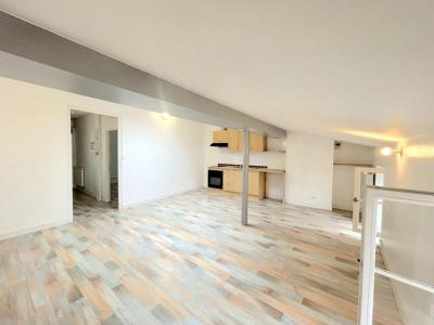 For rent Blaye 3 rooms 50 m2 Gironde (33390) photo 1