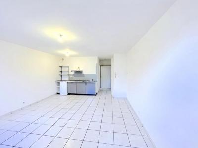 Annonce Location Appartement Saint-savin 33