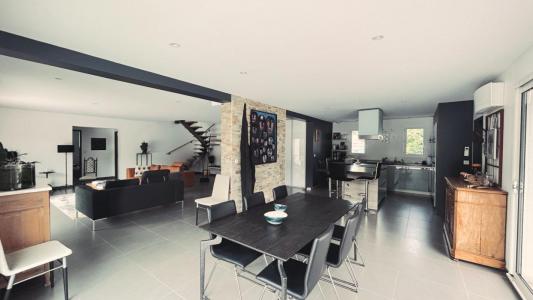 For sale Saint-andre-de-cubzac 5 rooms 190 m2 Gironde (33240) photo 2