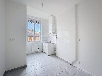 For rent Lyon-5eme-arrondissement 1 room 49 m2 Rhone (69005) photo 0