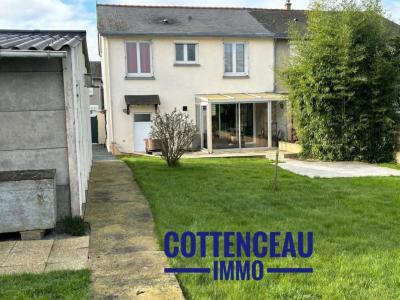 For sale Chemille 82 m2 Maine et loire (49120) photo 0