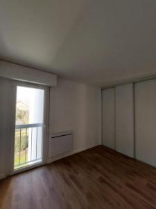 For rent Rueil-malmaison 2 rooms 45 m2 Hauts de Seine (92500) photo 4