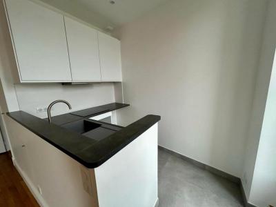 For rent Paris-3eme-arrondissement 1 room 29 m2 Paris (75003) photo 3