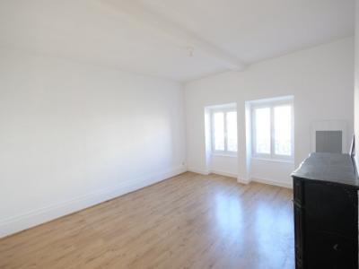 Louer Appartement Saint-etienne 540 euros