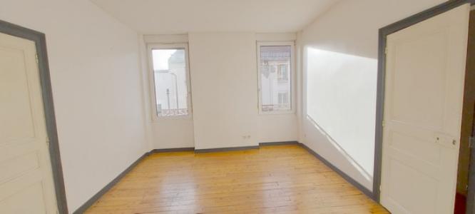 For sale Clermont-ferrand 3 rooms 60 m2 Puy de dome (63000) photo 3