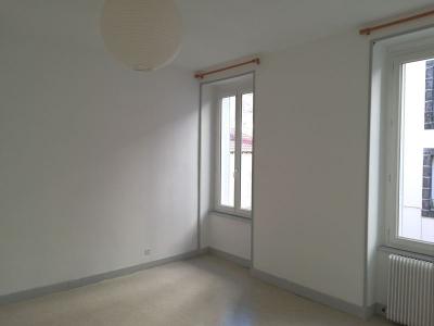 For rent Clermont-ferrand 2 rooms 36 m2 Puy de dome (63000) photo 4