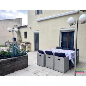 For sale Saint-bres 5 rooms 97 m2 Herault (34670) photo 2