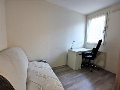 Louer Appartement Suresnes 1190 euros