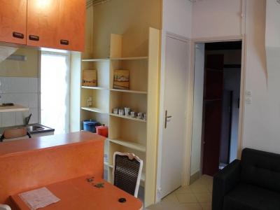 For rent Lyon-3eme-arrondissement 3 rooms 45 m2 Rhone (69003) photo 1