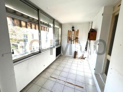 For sale Marseille-8eme-arrondissement 4 rooms 73 m2 Bouches du Rhone (13008) photo 4