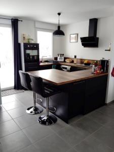 For sale Saint-pois 5 rooms 90 m2 Manche (50670) photo 4