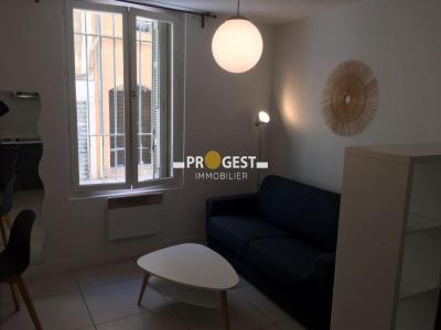 Louer Appartement 22 m2 Beaurecueil