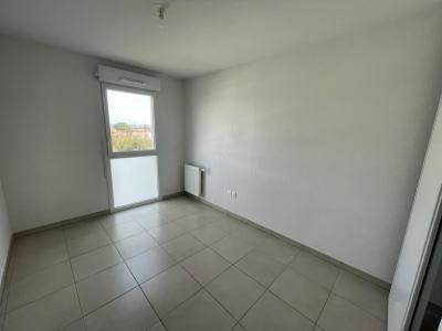 For rent Toulouse 3 rooms 66 m2 Haute garonne (31200) photo 4