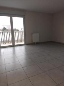 Louer Appartement Saint-julien-les-villas Aube