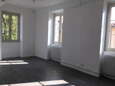 For rent Neuville-sur-saone 2 rooms 45 m2 Rhone (69250) photo 1