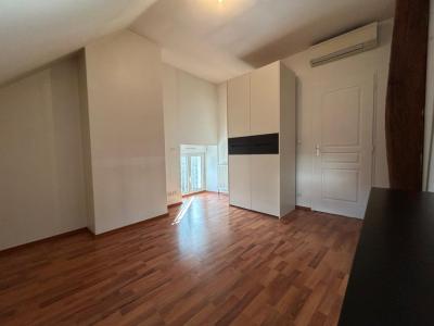 For rent Gevrey-chambertin 3 rooms 95 m2 Cote d'or (21220) photo 3