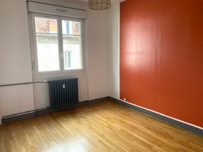 For sale Dijon 2 rooms 40 m2 Cote d'or (21000) photo 4