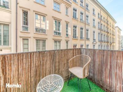 For sale Lyon-1er-arrondissement 2 rooms 54 m2 Rhone (69001) photo 2