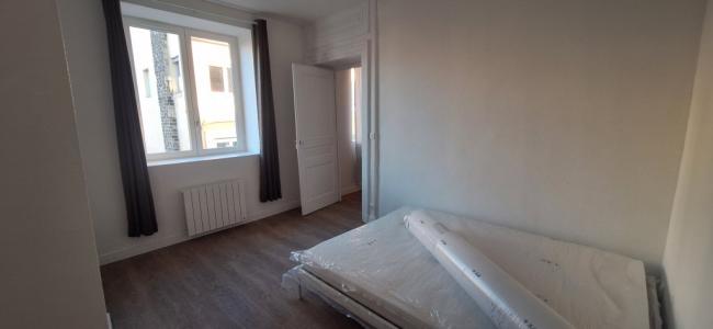 For rent Lyon-1er-arrondissement 2 rooms 61 m2 Rhone (69001) photo 3