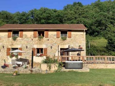 For sale Salles-courbaties 9 rooms 247 m2 Aveyron (12260) photo 1