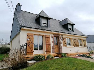 For sale Ploermel 8 rooms 128 m2 Morbihan (56800) photo 0