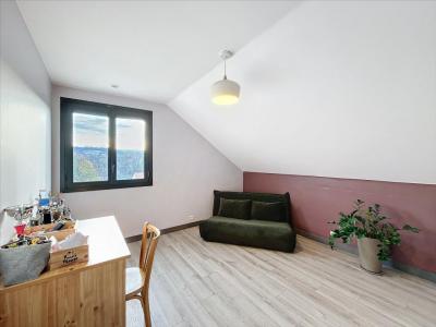 For sale Vic-le-comte 6 rooms 148 m2 Puy de dome (63270) photo 4