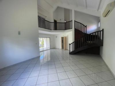 For rent Sainte-marie 5 rooms 111 m2 Reunion (97438) photo 2