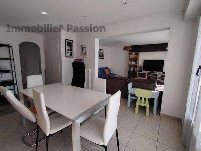 For sale Angers 4 rooms 85 m2 Maine et loire (49000) photo 1