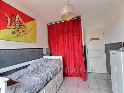 For sale Gardanne 3 rooms 60 m2 Bouches du Rhone (13120) photo 1