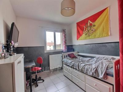 For sale Gardanne 3 rooms 60 m2 Bouches du Rhone (13120) photo 2