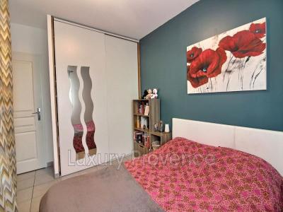 For sale Gardanne 3 rooms 60 m2 Bouches du Rhone (13120) photo 4