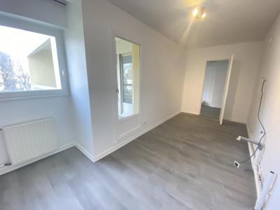 For rent Rennes 2 rooms 51 m2 Ille et vilaine (35000) photo 1