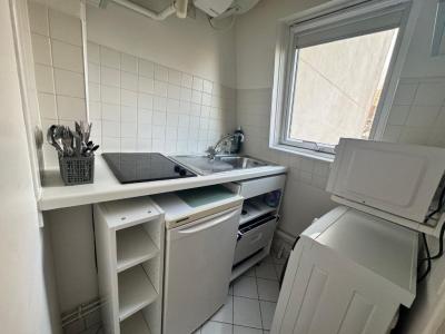 For rent Paris-6eme-arrondissement 1 room 24 m2 Paris (75006) photo 1