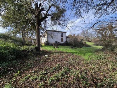 For sale Saint-exupery 4 rooms 180 m2 Gironde (33190) photo 1